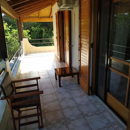 Villa Dimitris Áfra Extérieur photo