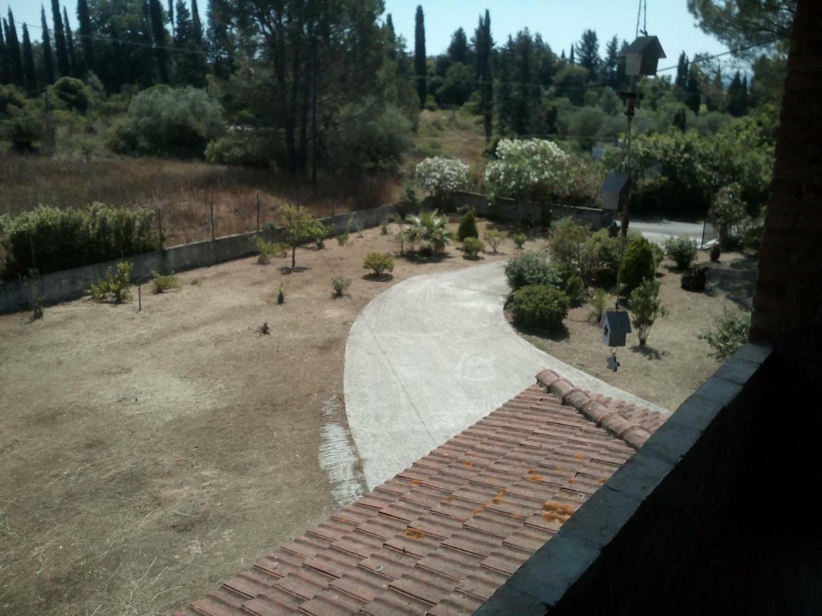 Villa Dimitris Áfra Extérieur photo
