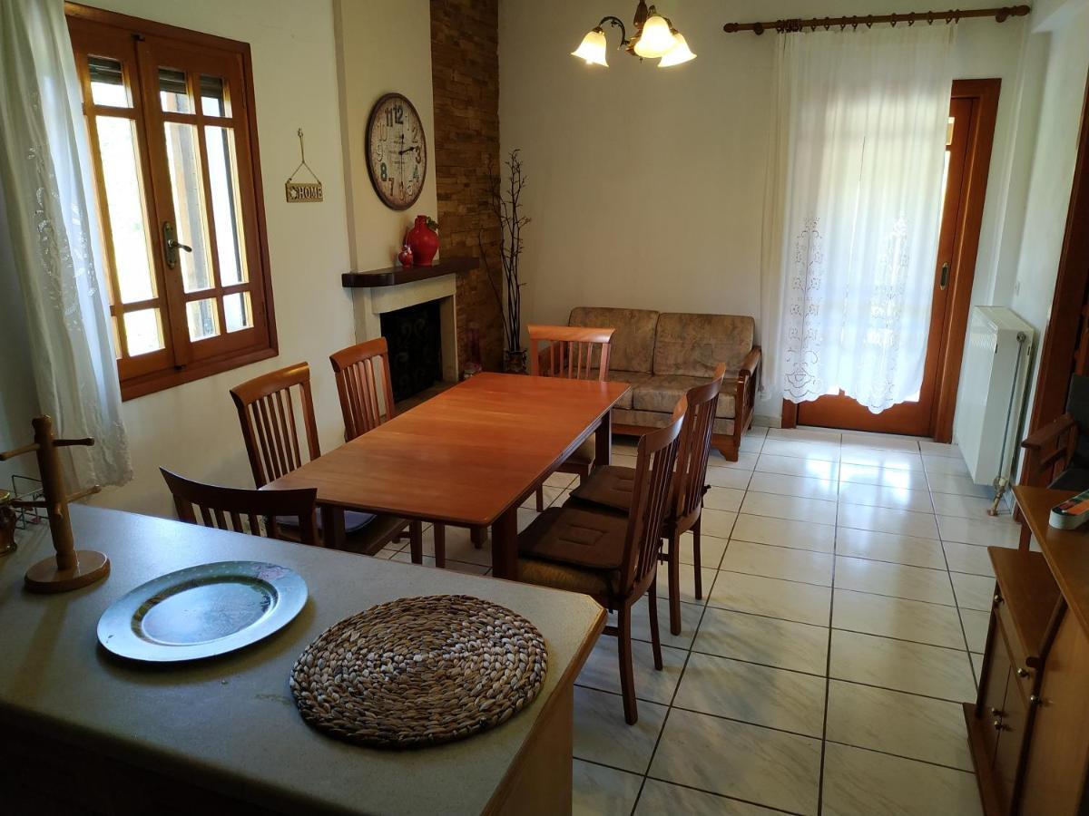 Villa Dimitris Áfra Extérieur photo