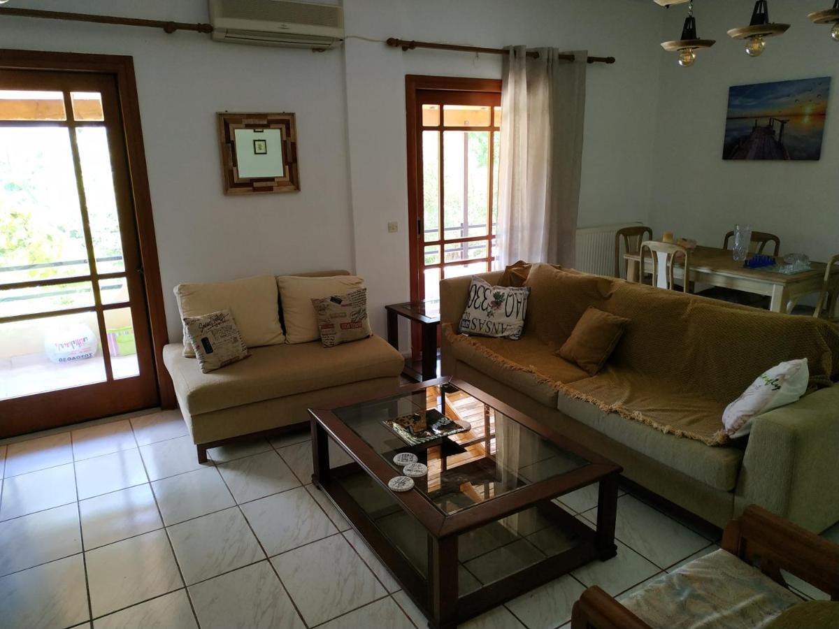 Villa Dimitris Áfra Extérieur photo
